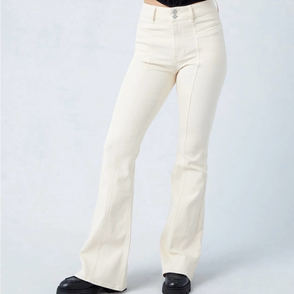NWT - PacSun - Cream High Waisted Flare Pants - Size 28